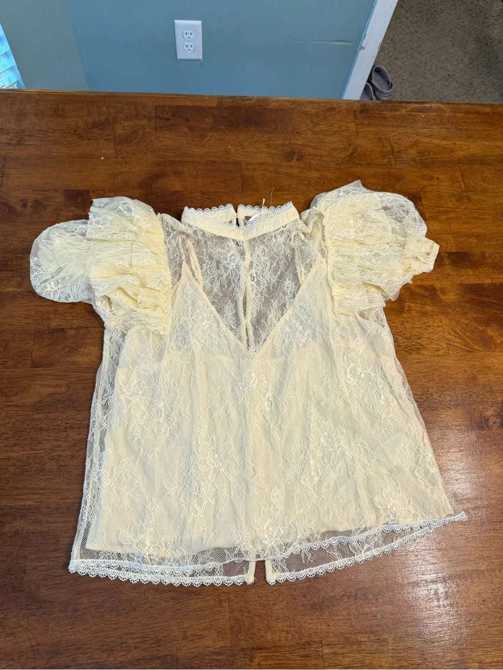Free People Secret Admirer Lace Blouse Eggnog Mock Neck Puff Boho Victorian Sm